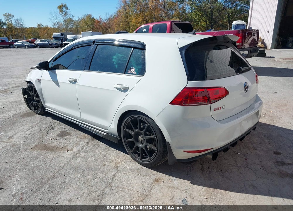 2015 VOLKSWAGEN GOLF GTI VIN: 3VW447AU4FM084150