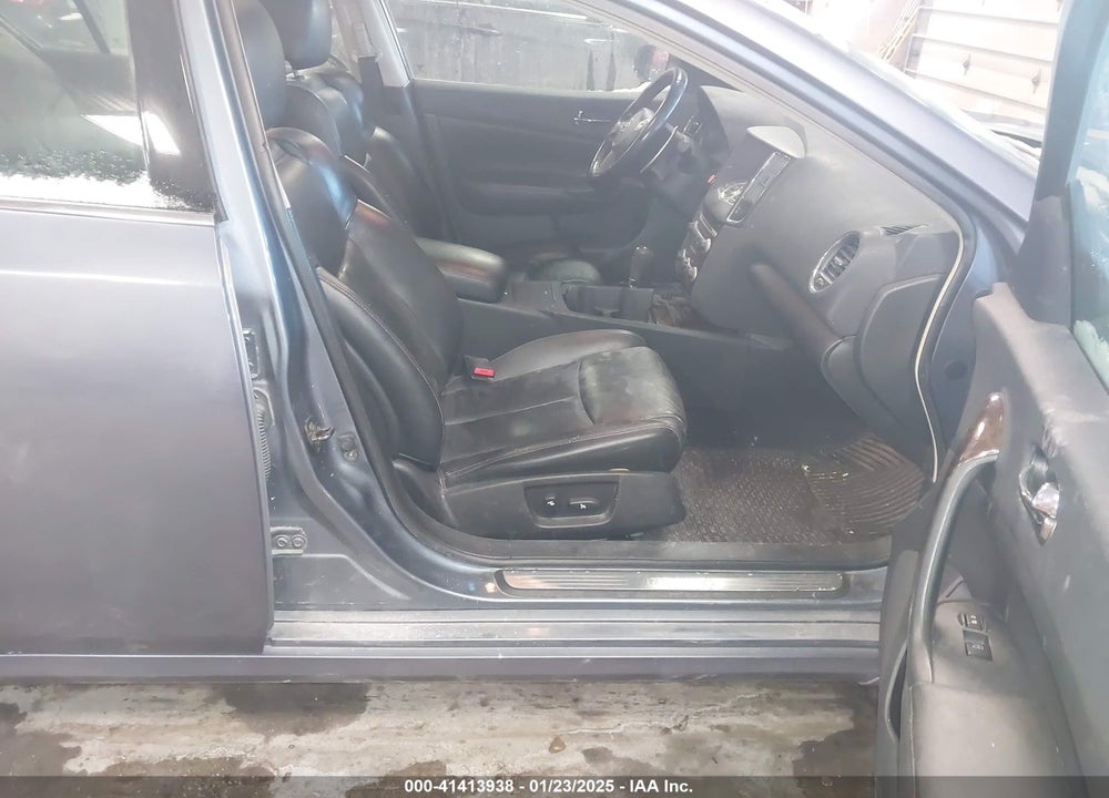 2010 NISSAN MAXIMA VIN: 1N4AA5AP7AC814162