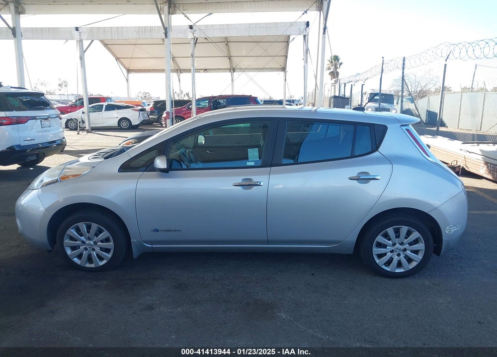 2014 NISSAN LEAF VIN: 1N4AZ0CP2EC332813