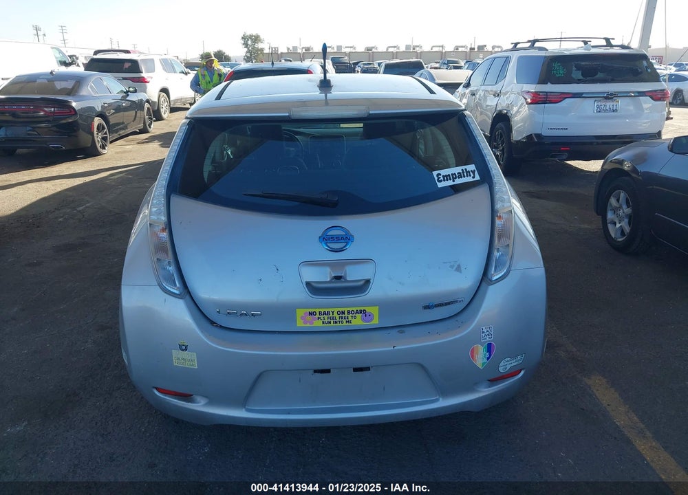 2014 NISSAN LEAF VIN: 1N4AZ0CP2EC332813