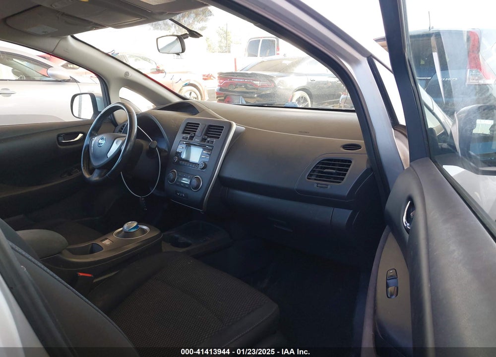 2014 NISSAN LEAF VIN: 1N4AZ0CP2EC332813