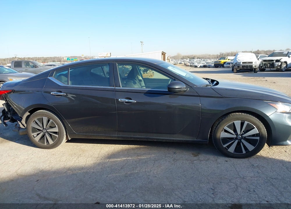 2022 NISSAN ALTIMA SV FWD VIN: 1N4BL4DV5NN394527