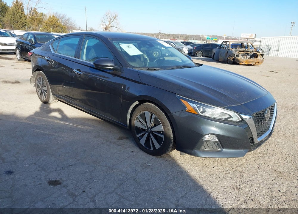 2022 NISSAN ALTIMA SV FWD VIN: 1N4BL4DV5NN394527
