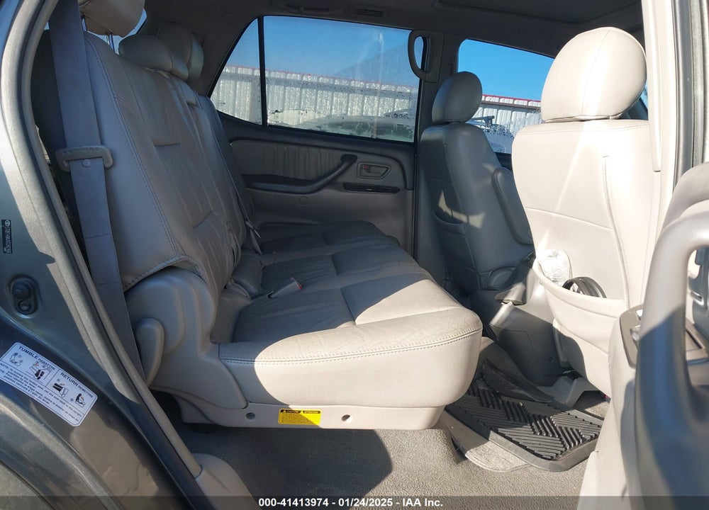 2006 TOYOTA SEQUOIA LIMITED V8 VIN: 5TDBT48A26S260166