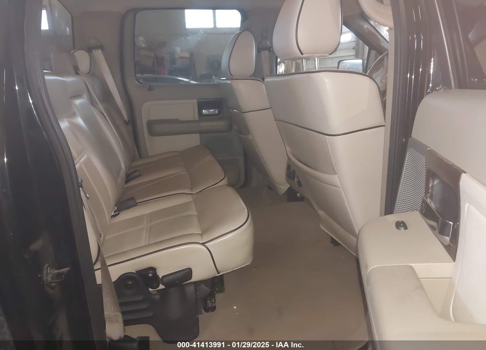 2006 LINCOLN MARK LT VIN: 5LTPW18556FJ01153