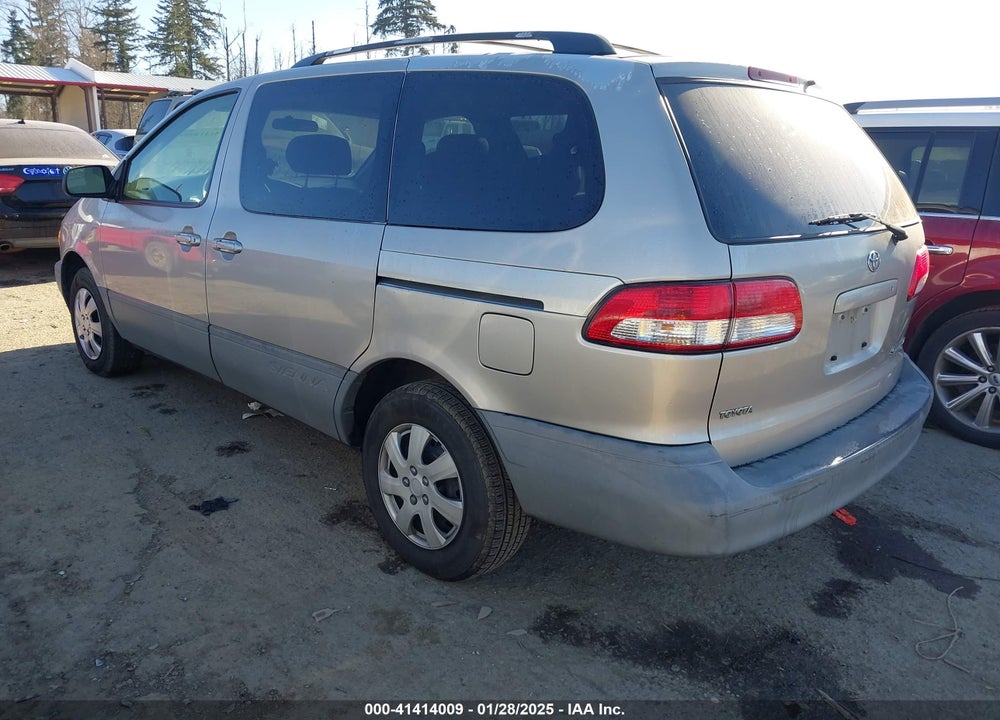 2003 TOYOTA SIENNA CE VIN: 4T3ZF19C63U549338