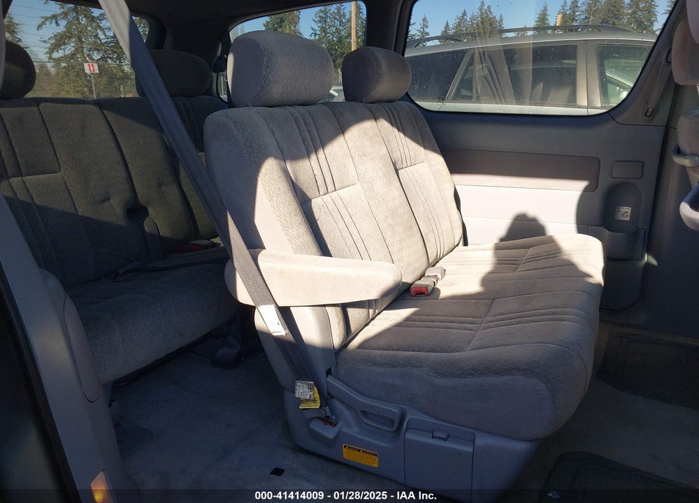 2003 TOYOTA SIENNA CE VIN: 4T3ZF19C63U549338