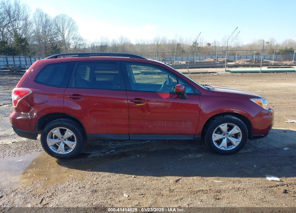 2015 SUBARU FORESTER 2.5I PREMIUM VIN: JF2SJADC8FH581548