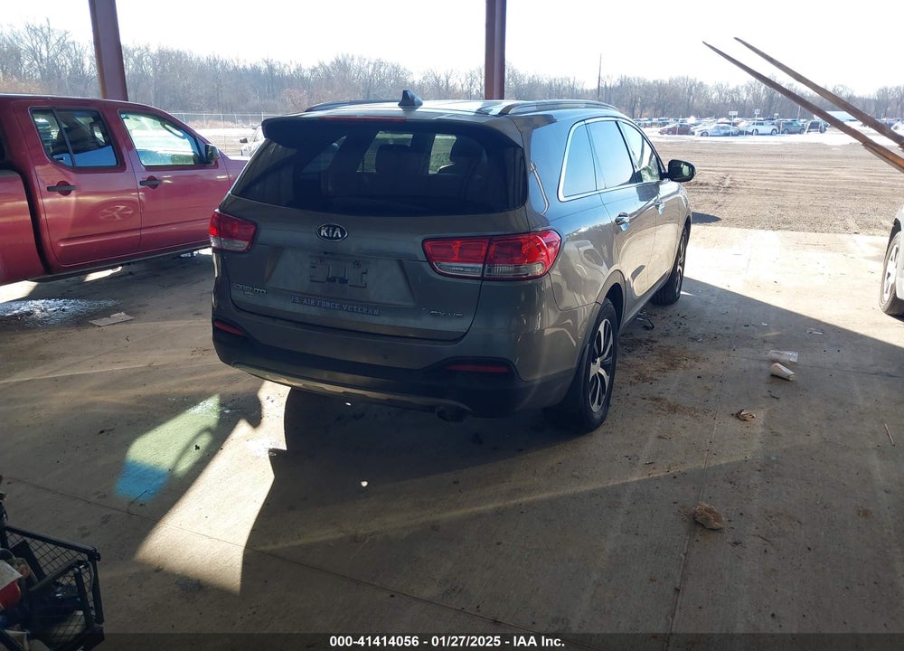 2016 KIA SORENTO 3.3L EX VIN: 5XYPHDA5XGG006255