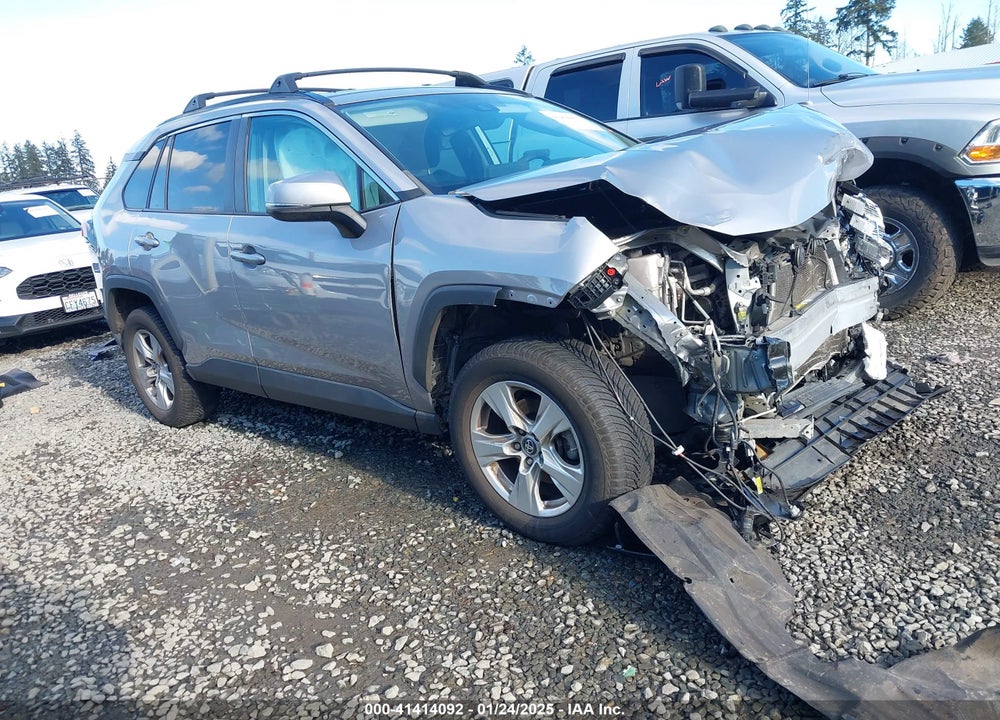 2019 TOYOTA RAV4 XLE VIN: 2T3P1RFV9KC007886