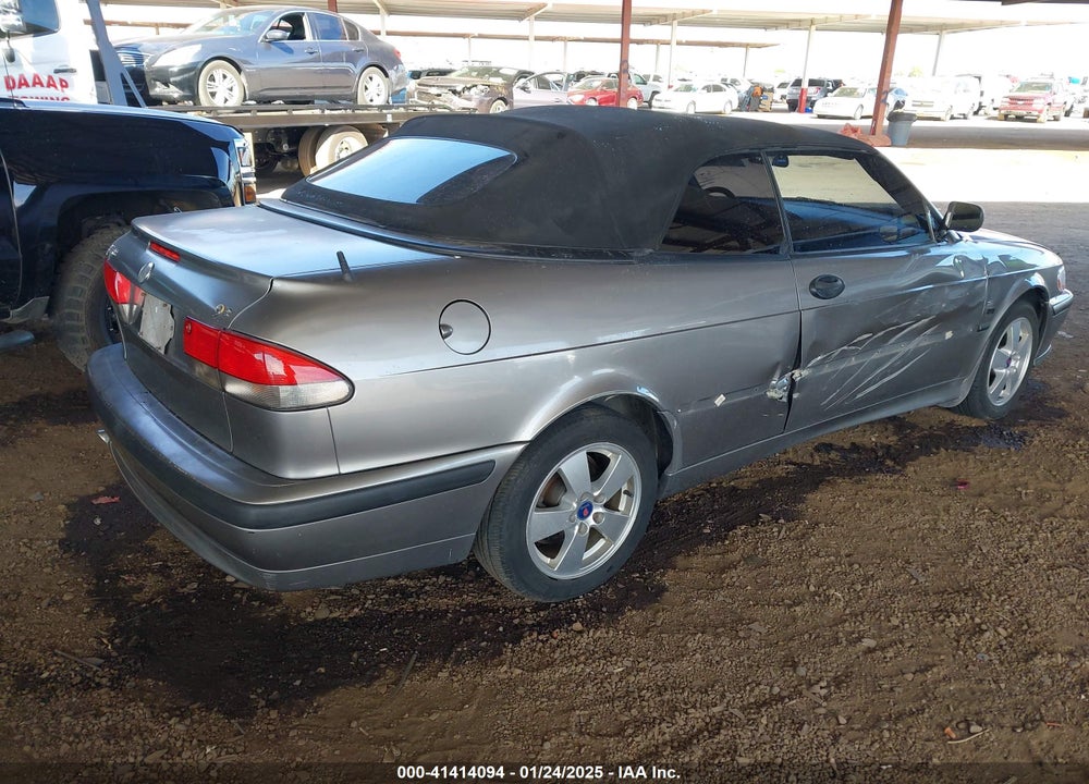 2003 SAAB 9-3 SE VIN: YS3DF75K437013373