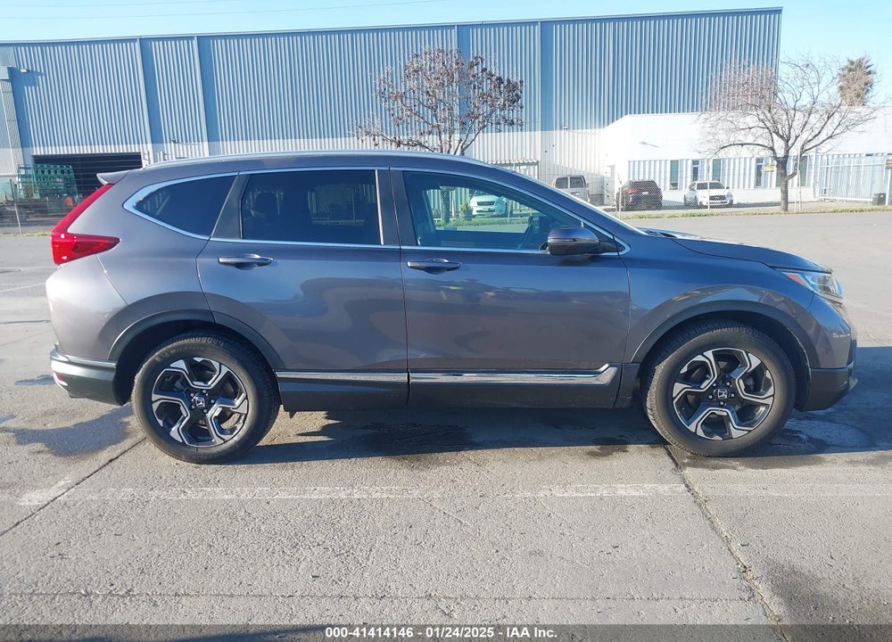 2019 HONDA CR-V TOURING VIN: JHLRW2H95KX008791