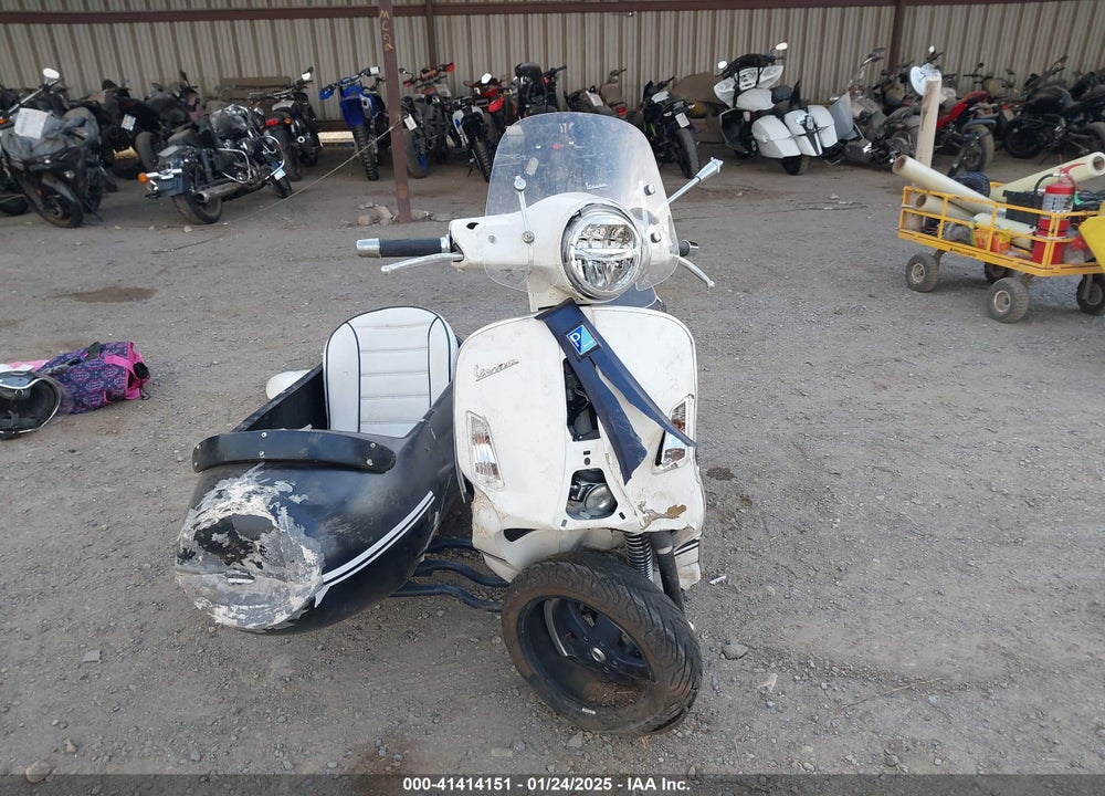 2020 VESPA PIAGGI GTS 300 VIN: ZAPMA39M1L5100314