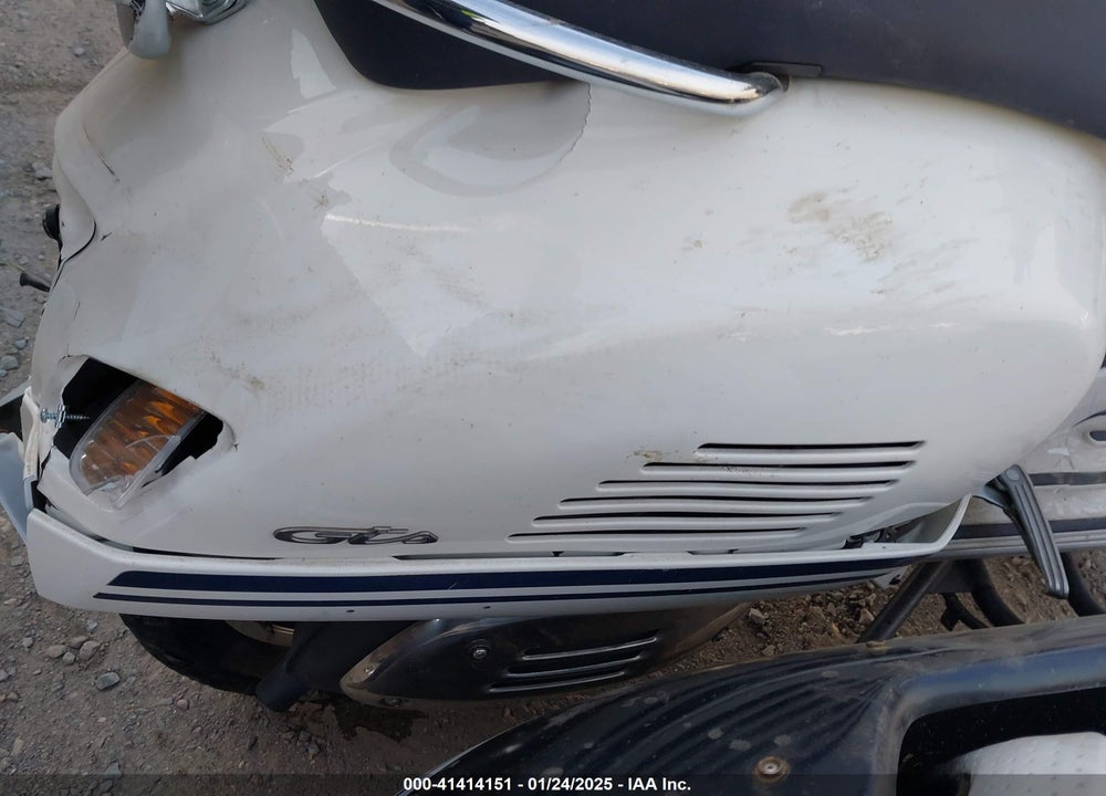 2020 VESPA PIAGGI GTS 300 VIN: ZAPMA39M1L5100314
