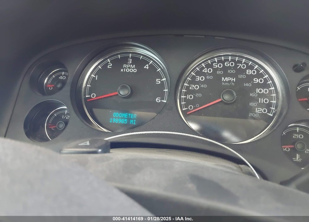 2007 CHEVROLET TAHOE VIN: 1GNFC13057J353512