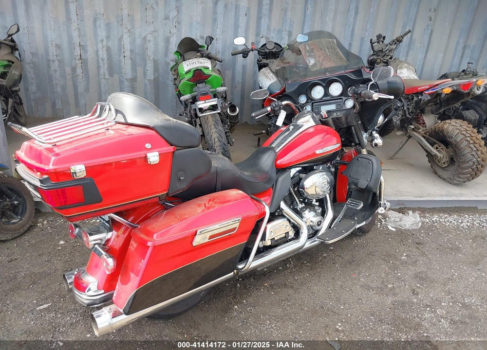 2010 HARLEY-DAVIDSON FLHTK VIN: 1HD1KEM16AB666878