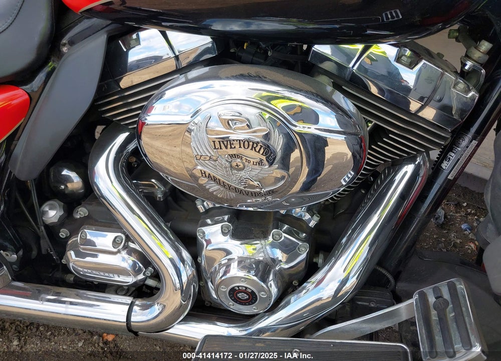 2010 HARLEY-DAVIDSON FLHTK VIN: 1HD1KEM16AB666878