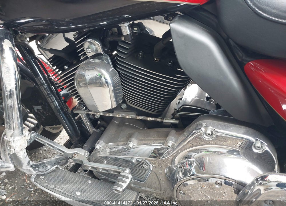 2010 HARLEY-DAVIDSON FLHTK VIN: 1HD1KEM16AB666878
