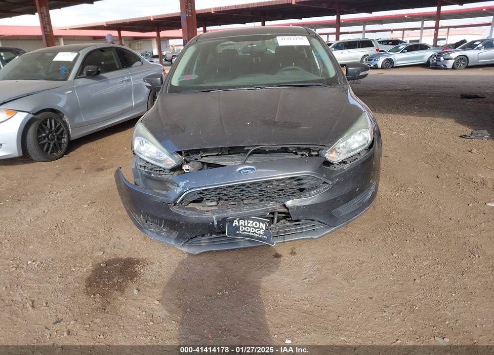 2015 FORD FOCUS VIN: 1FADP3F2XFL300195
