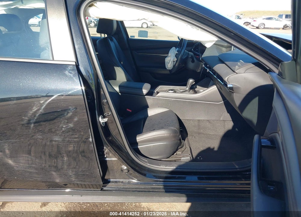 2021 MAZDA MAZDA3 VIN: JM1BPACL8M1302443