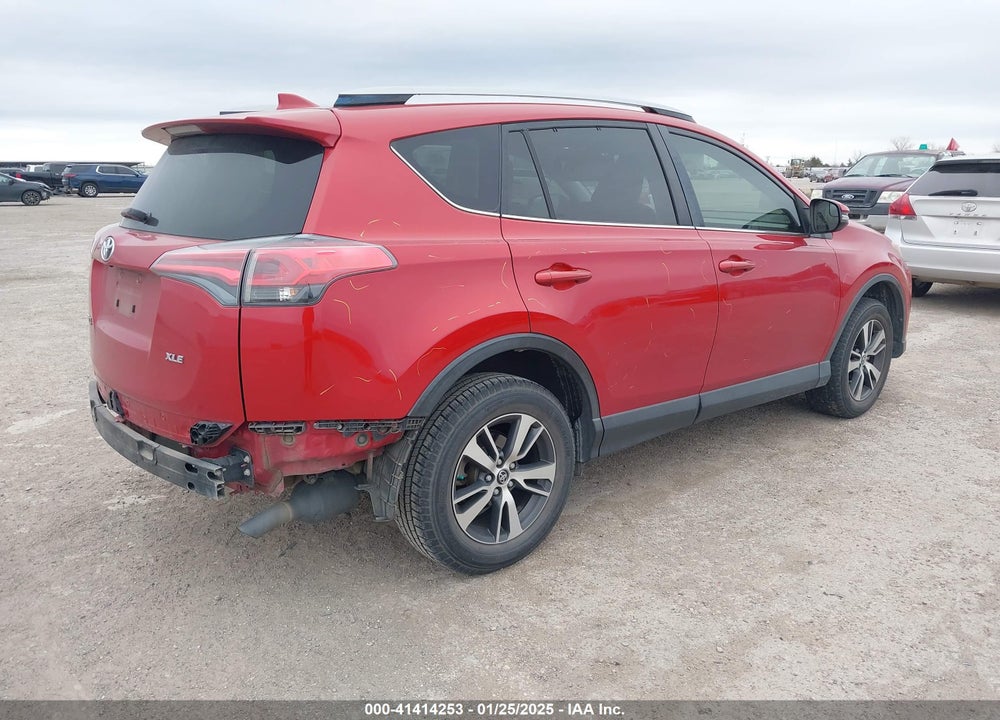 2017 TOYOTA RAV4 VIN: JTMWFREV2HJ118624