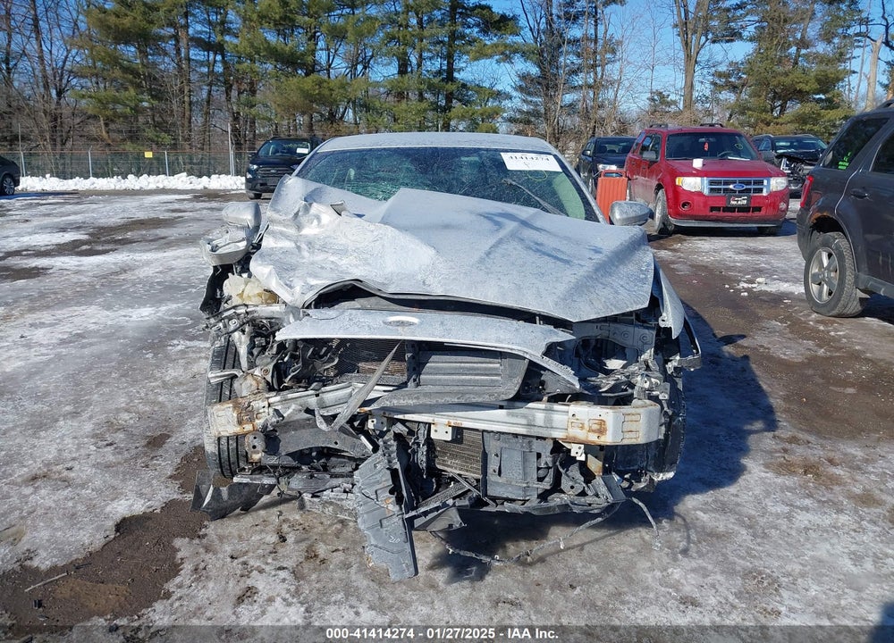 2019 FORD FUSION VIN: 3FA6P0LU4KR225597