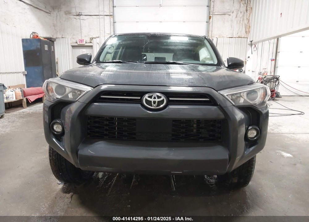 2024 TOYOTA 4RUNNER SR5 VIN: JTEMU5JR7R6267593