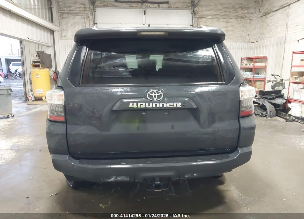 2024 TOYOTA 4RUNNER SR5 VIN: JTEMU5JR7R6267593