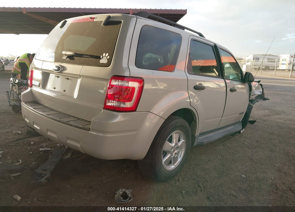 2008 FORD ESCAPE XLT VIN: 1FMCU03ZX8KC33620