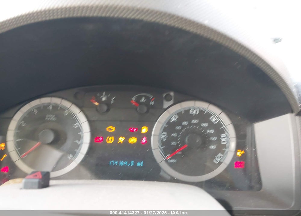 2008 FORD ESCAPE XLT VIN: 1FMCU03ZX8KC33620