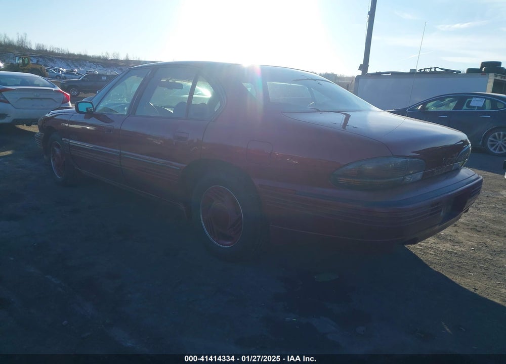 1992 PONTIAC BONNEVILLE SSE VIN: 1G2HZ52L9N1282268