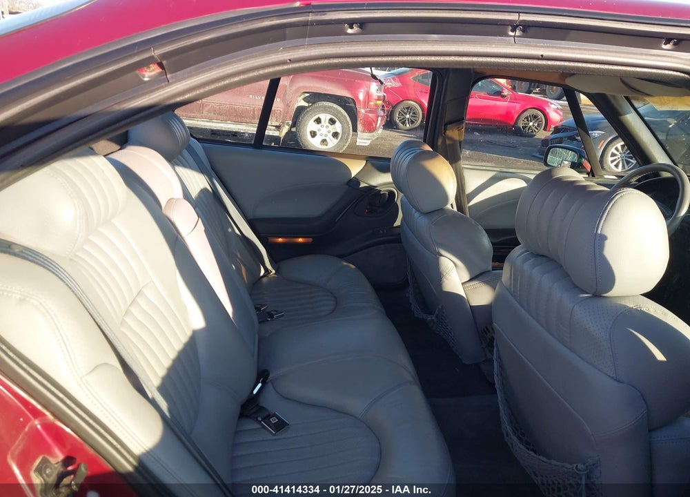 1992 PONTIAC BONNEVILLE SSE VIN: 1G2HZ52L9N1282268