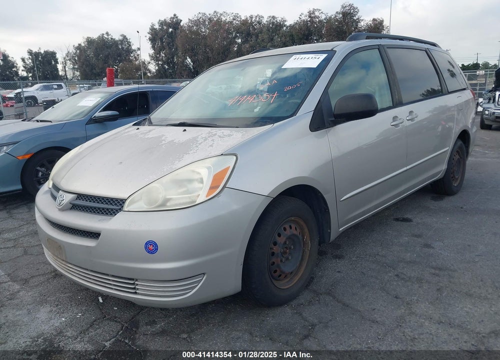2005 TOYOTA SIENNA LE VIN: 5TDZA23C15S228728