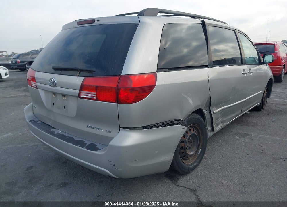 2005 TOYOTA SIENNA LE VIN: 5TDZA23C15S228728