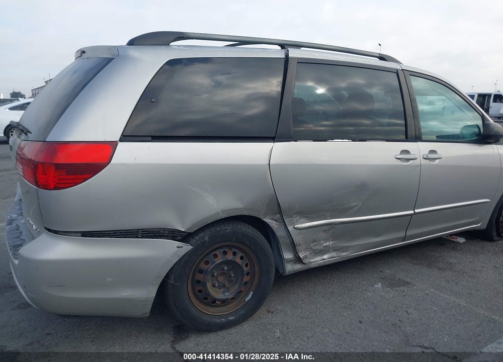 2005 TOYOTA SIENNA LE VIN: 5TDZA23C15S228728