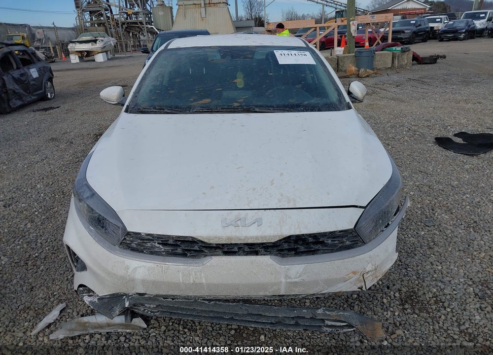 2023 KIA FORTE VIN: 3KPF24AD2PE600646