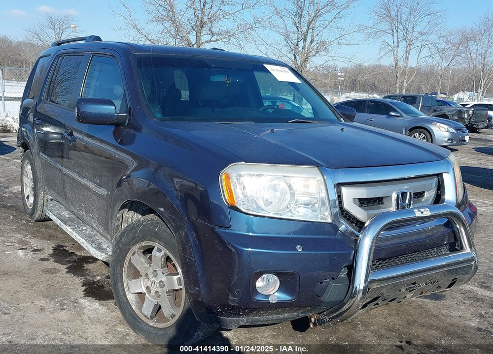 2011 HONDA PILOT TOURING VIN: 5FNYF4H95BB048433