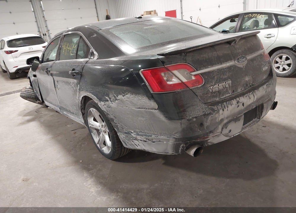 2010 FORD TAURUS VIN: 1FAHP2KT9AG103949