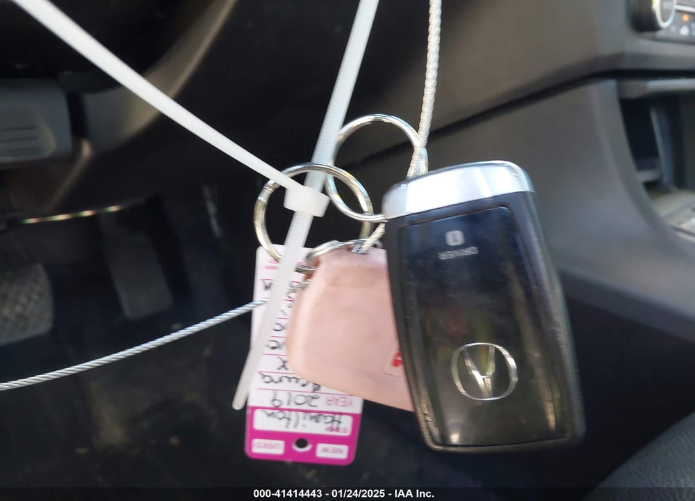 2019 ACURA ILX VIN: 19UDE2F79KA006235