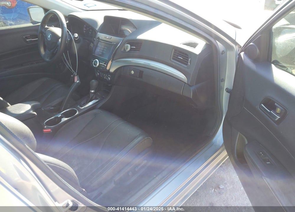 2019 ACURA ILX VIN: 19UDE2F79KA006235