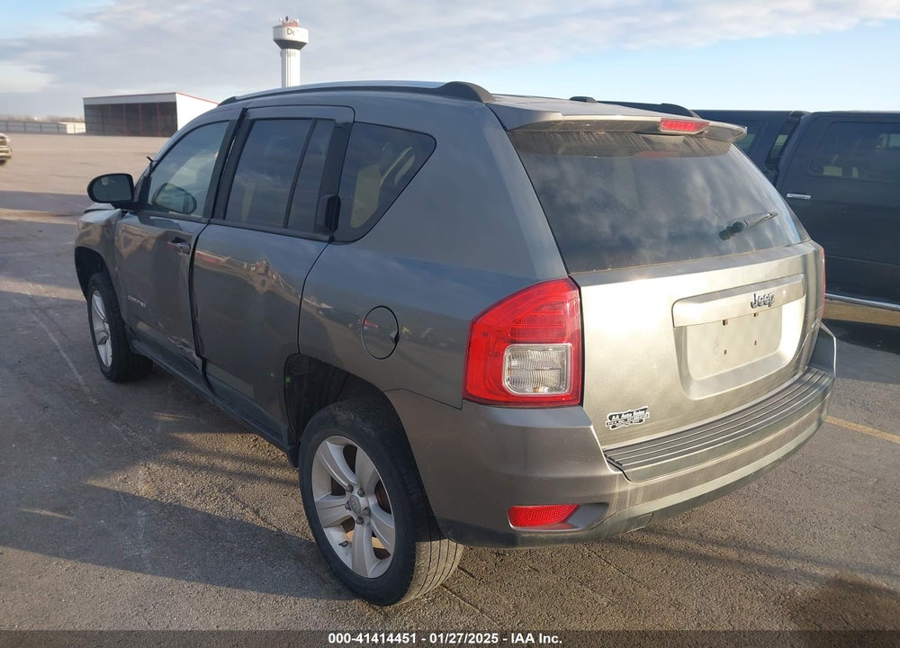 2011 JEEP COMPASS VIN: 1J4NT1FA3BD256531