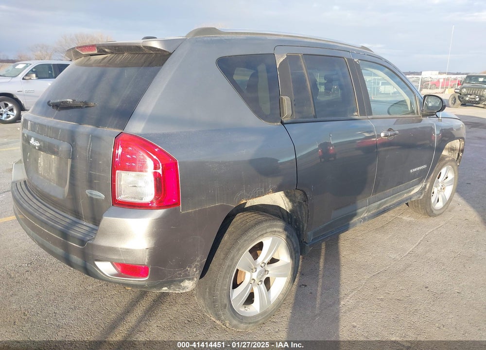 2011 JEEP COMPASS VIN: 1J4NT1FA3BD256531