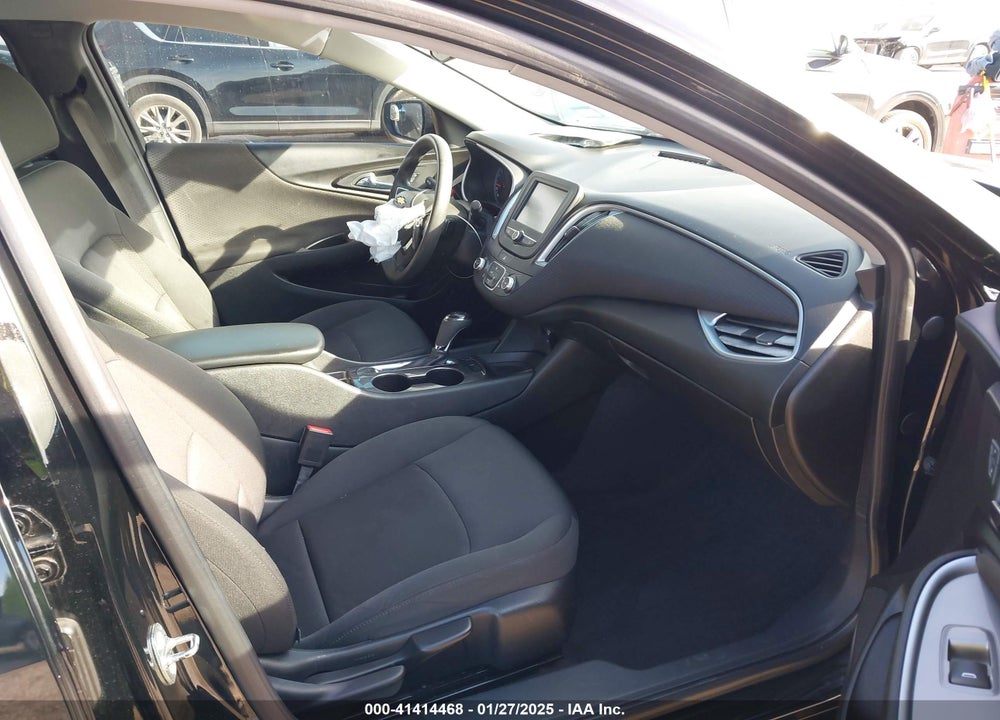 2016 CHEVROLET MALIBU VIN: 1G1ZB5ST4GF332173