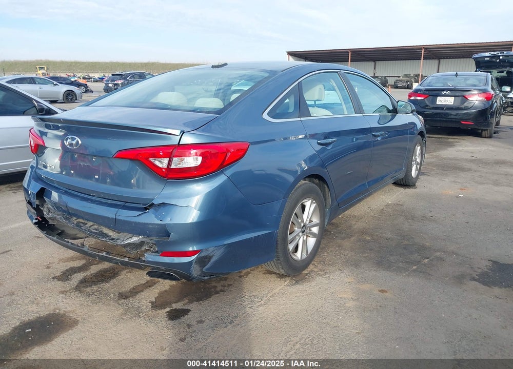 2017 HYUNDAI SONATA VIN: 5NPE24AF7HH455419