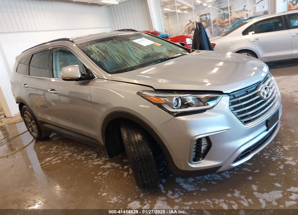 2018 HYUNDAI SANTA FE SE VIN: KM8SN4HF7JU266132