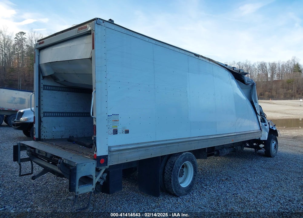 2017 FREIGHTLINER M2 106 VIN: 1FVACWDT1HHJB2113