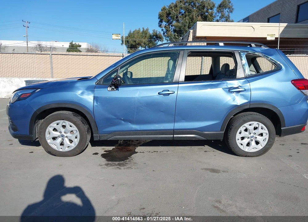 2022 SUBARU FORESTER VIN: JF2SKACC7NH433856