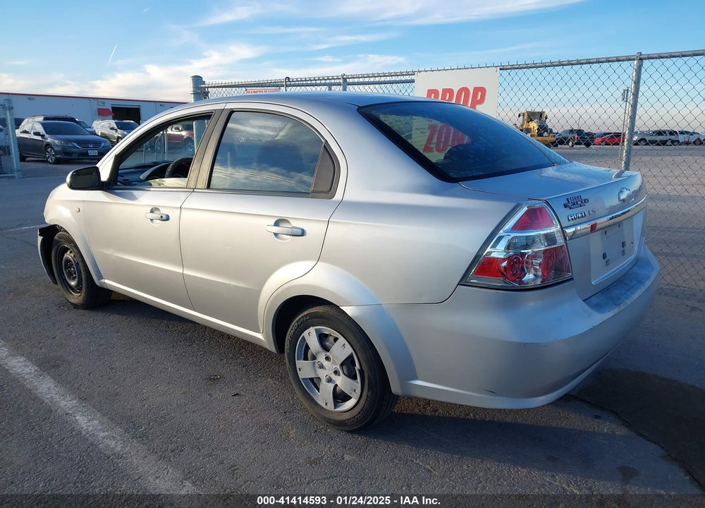2008 CHEVROLET AVEO LS VIN: KL1TD56688B092685