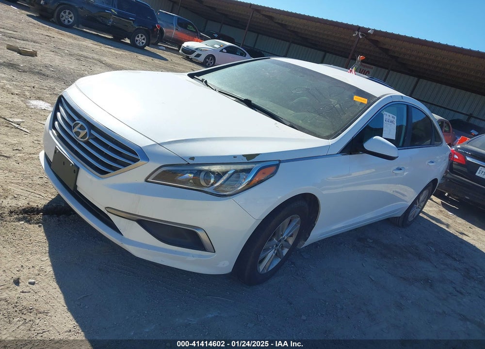 2016 HYUNDAI SONATA VIN: 5NPE24AF3GH282626
