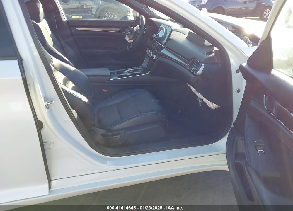 2018 HONDA ACCORD SPORT 2.0T VIN: 1HGCV2F33JA019862